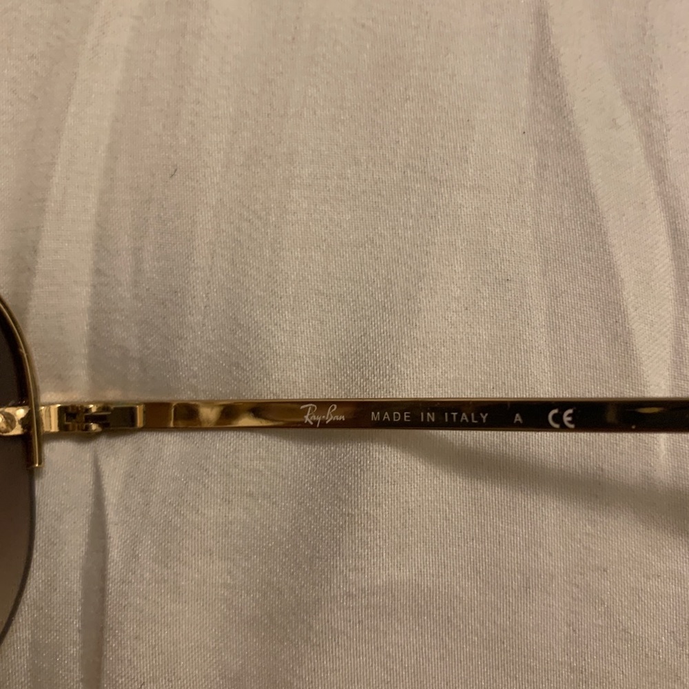 Ray-Ban RB34499 Iconic Aviator Sunglasses - Picture 4 of 5